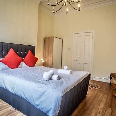 Edinburgh Ground Floor City Centre Flat Close To Princess Street 외부 사진
