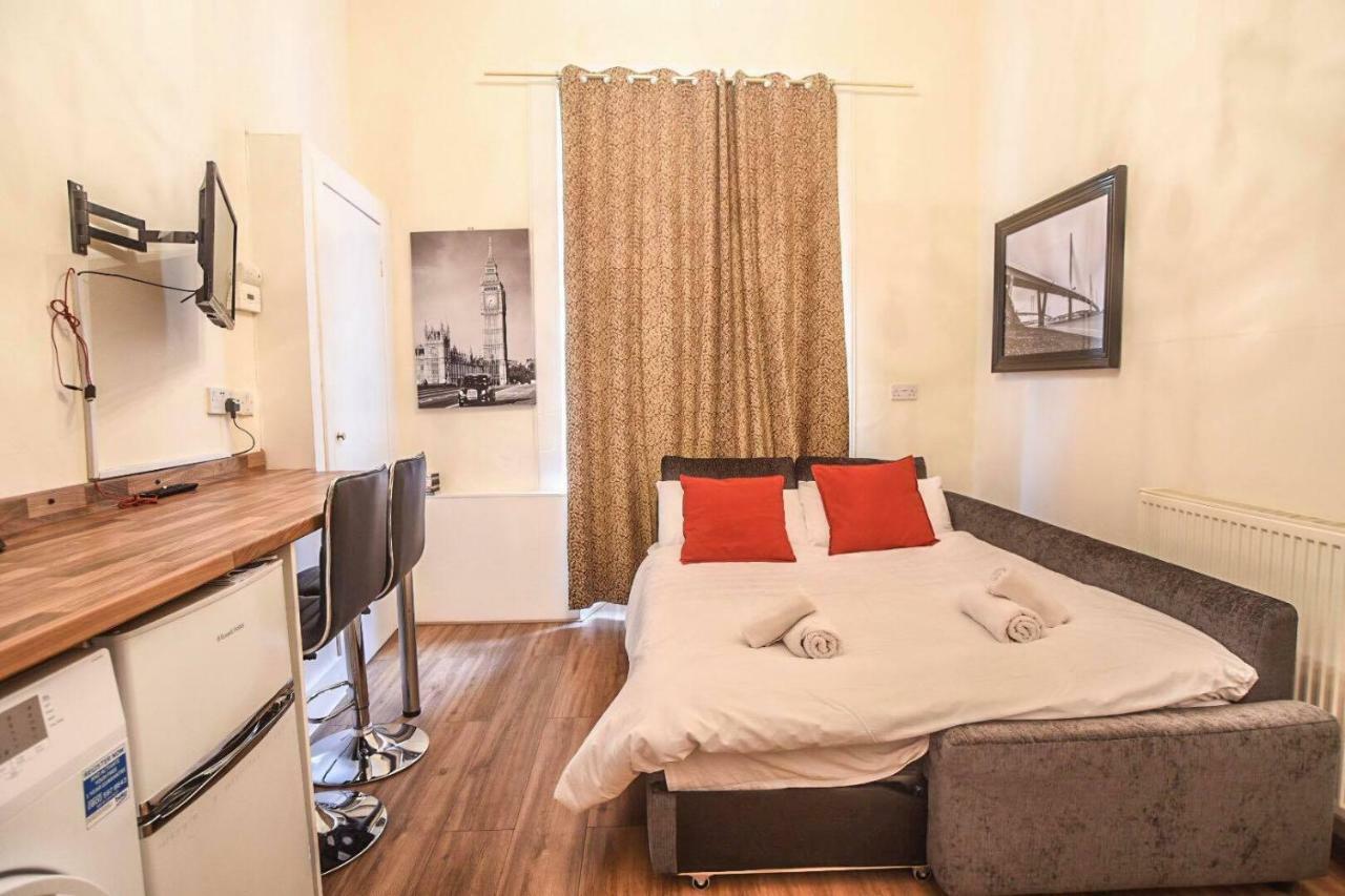 Edinburgh Ground Floor City Centre Flat Close To Princess Street 외부 사진