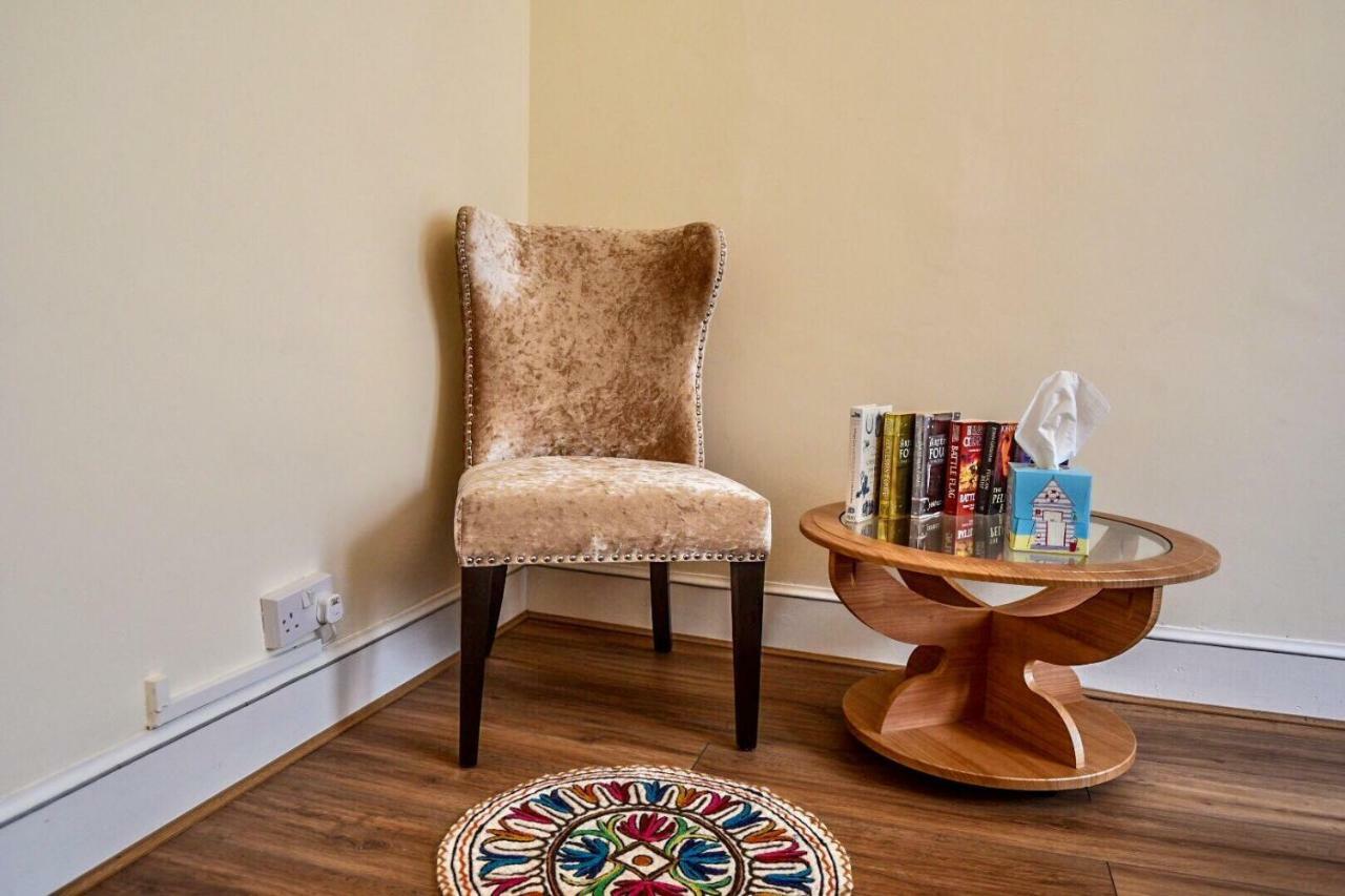 Edinburgh Ground Floor City Centre Flat Close To Princess Street 외부 사진
