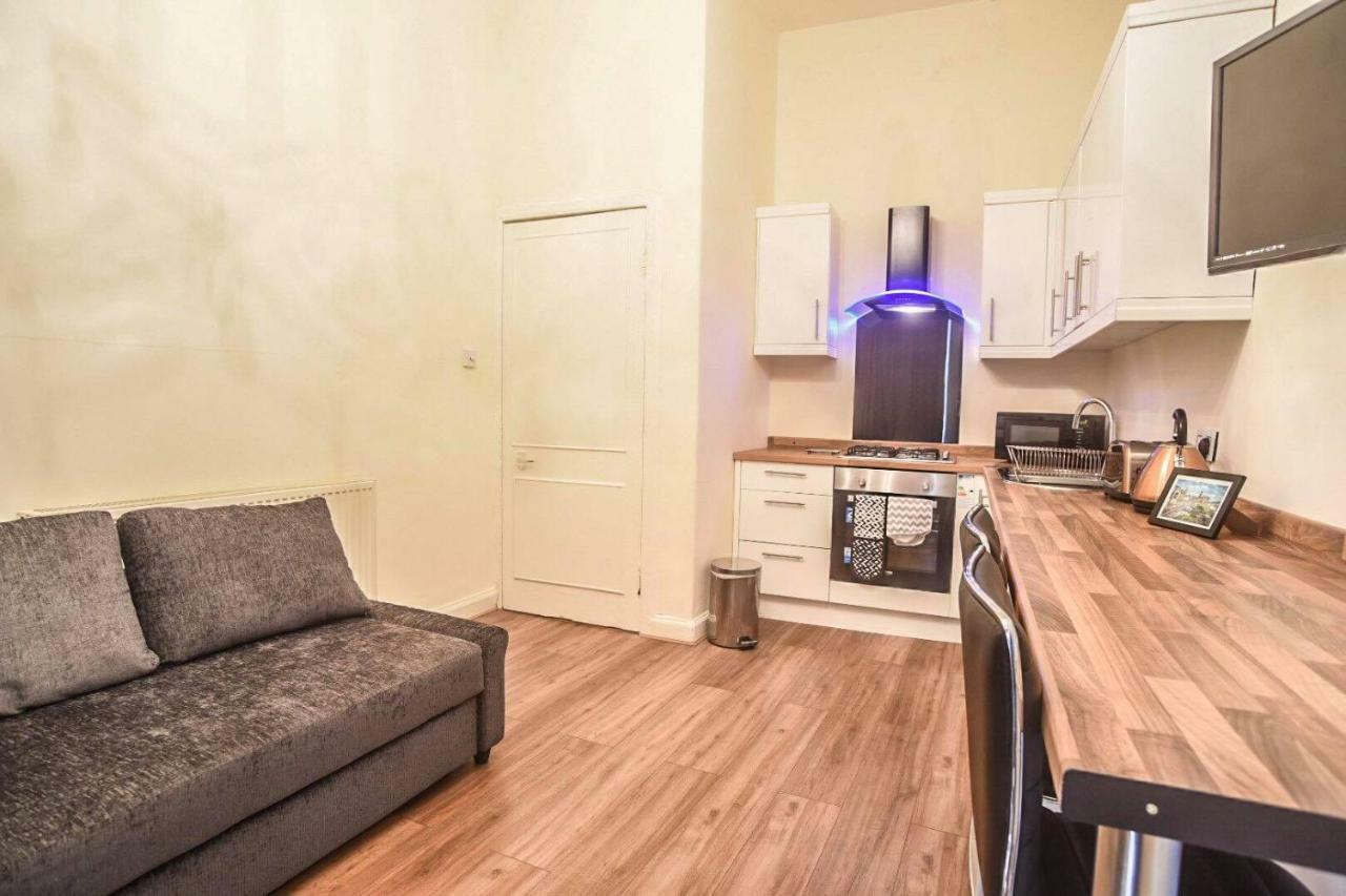Edinburgh Ground Floor City Centre Flat Close To Princess Street 외부 사진