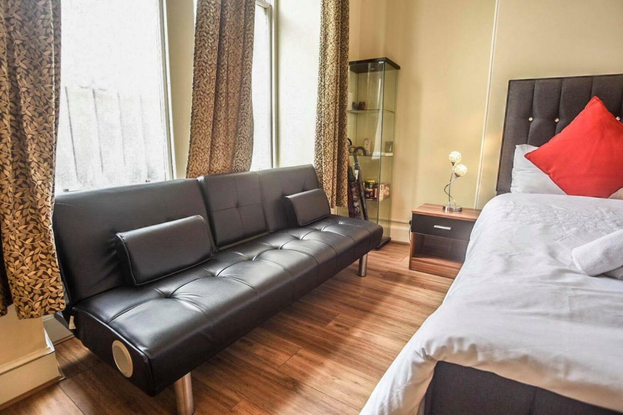 Edinburgh Ground Floor City Centre Flat Close To Princess Street 외부 사진