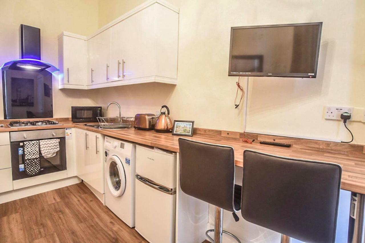 Edinburgh Ground Floor City Centre Flat Close To Princess Street 외부 사진